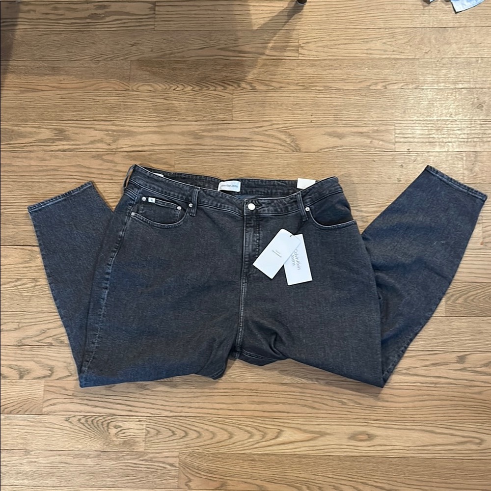 Calvin Klein High Rise Black Jeans Sleek Fit